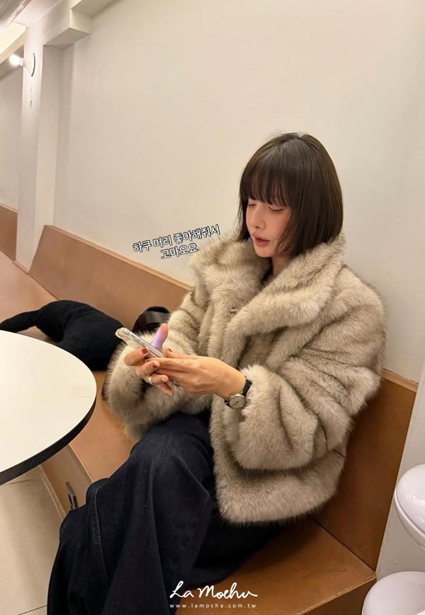 大翻領毛毛短版外套(花花清單)